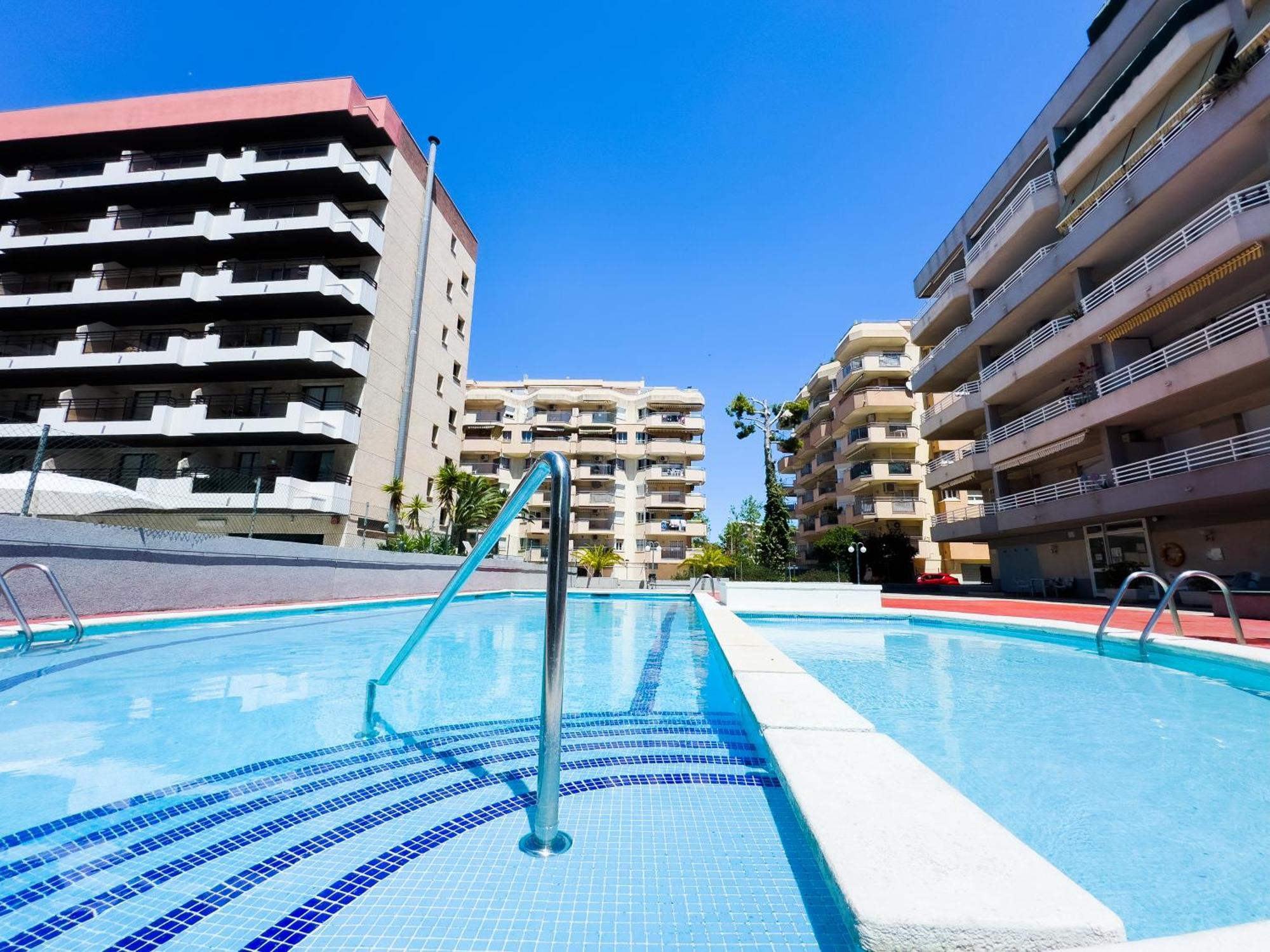 Rentalmar Zahara Family Suites 살루 외부 사진